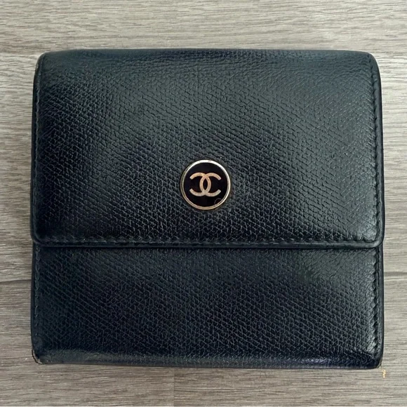 CHANEL COCO Button or COCO Mark Tri Fold Wallet - Picture 2 of 12